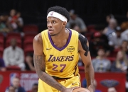 开云体育网址-湖人力克鹈鹕，反弹取得连胜