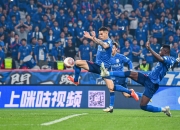 开云体育课程-亚冠淘汰赛首轮战火热烈，球队实力比拼斗志昂扬的简单介绍