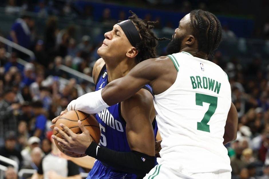 灰熊大胜凯尔特人保持不败