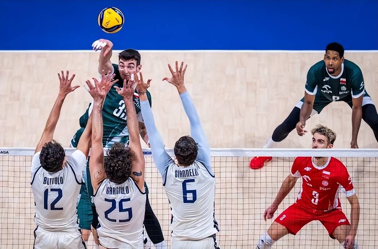 中国男子排球队完胜阿根廷晋级半决赛